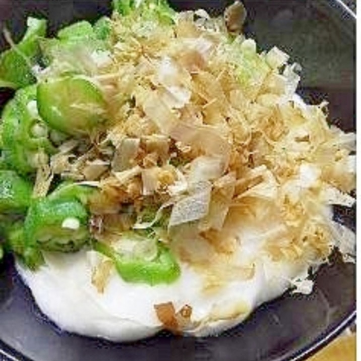 ネバネバ大作戦! 大和芋とオクラの小鉢。
